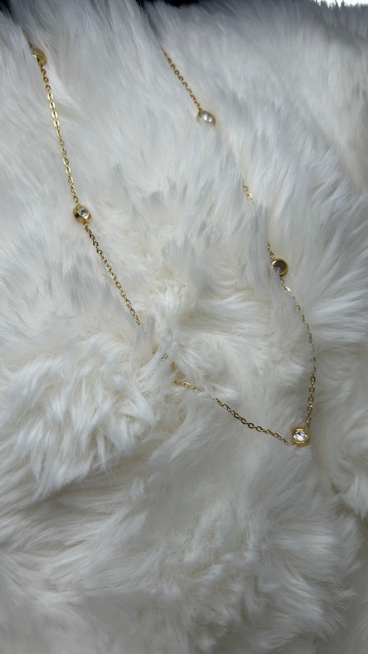 Collier pendentifs diamants ronds en acier inoxydable de couleur doré