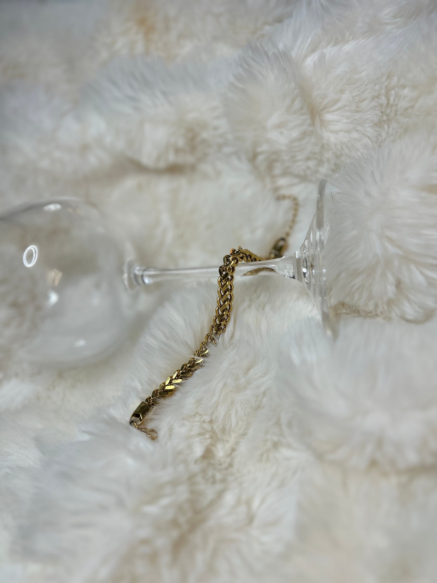 Bracelet en acier inoxydable équipé d'une chaîne en W