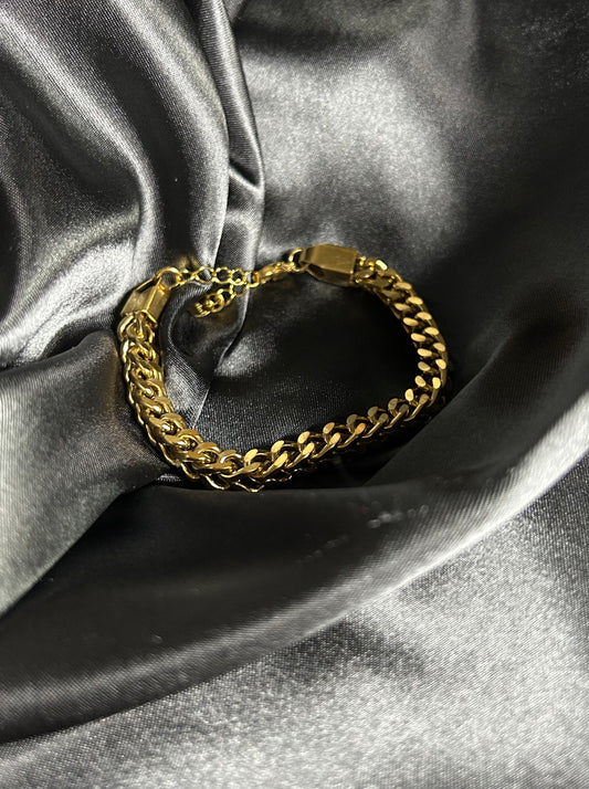 Bracelet en acier inoxydable équipé d'une chaîne en W